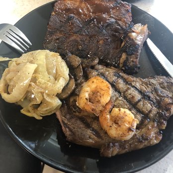 Texas Roadhouse - 12 oz. Ribeye with Ribs Combo - Barbeque Near Me - New London, Connecticut Texas Roadhouse - 12 oz. Ribeye with Ribs Combo - Barbeque Near Me - New London, Connecticut