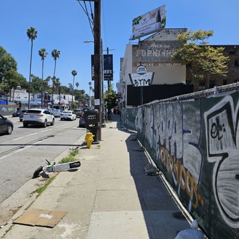 Silver Lake - Local Flavor Near Me - Los Angeles, California Silver Lake - Local Flavor Near Me - Los Angeles, California