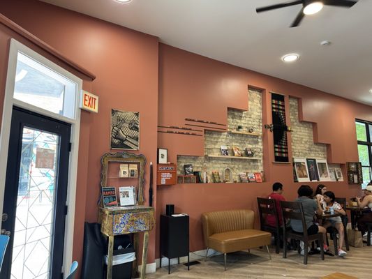 Anticonquista Café (Pilsen) by null
