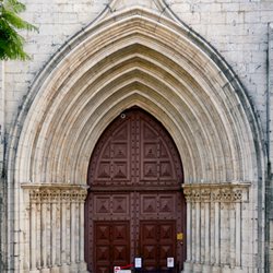 Museu Arqueológico do Carmo - Museum Entrance, before opening