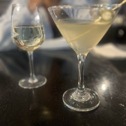 Piazza Bar - Sauvignon blanc and dirty martini w/blue cheese olives (9/6/26)
