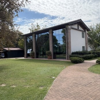 Villa Abbondanzi Resort - Restaurants Near Me - Faenza, RA Villa Abbondanzi Resort - Restaurants Near Me - Faenza, RA