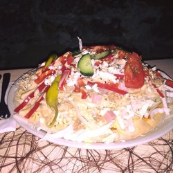 Pizzeria La Grotta - Salatpizza coole Idee