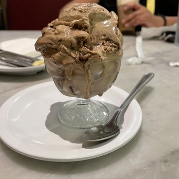 Fenton's Creamery - Petite Ice Cream Dish mocha almond fudge - Ice Cream & Frozen Yogurt Near Me - Vacaville, California Fenton's Creamery - Petite Ice Cream Dish mocha almond fudge - Ice Cream & Frozen Yogurt Near Me - Vacaville, California