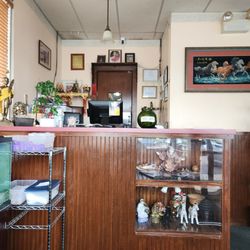 Vongs Thai Cuisine - Welcome desk.
