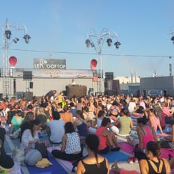 R2 Rooftop - Soirée Bikram Yoga Sunset