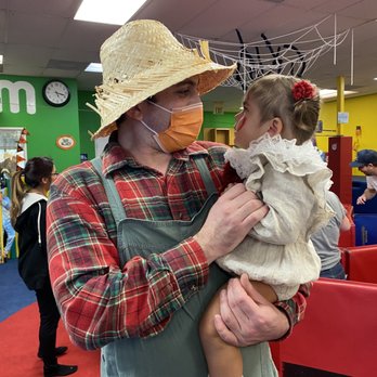 My Gym - Teacher Elijah! - Kids Activities Near Me - Northridge, California My Gym - Teacher Elijah! - Kids Activities Near Me - Northridge, California
