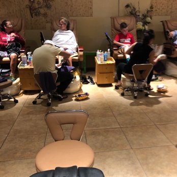 Aloha Nail and Day Spa - Busy lunch date - Nail Salons Near Me - Edmond, Oklahoma Aloha Nail and Day Spa - Busy lunch date - Nail Salons Near Me - Edmond, Oklahoma