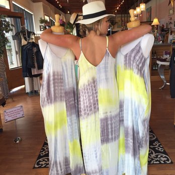 B. Boutique - Accessories Near Me - Cannon Beach, Oregon