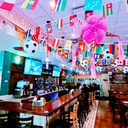 Cantina - Inside