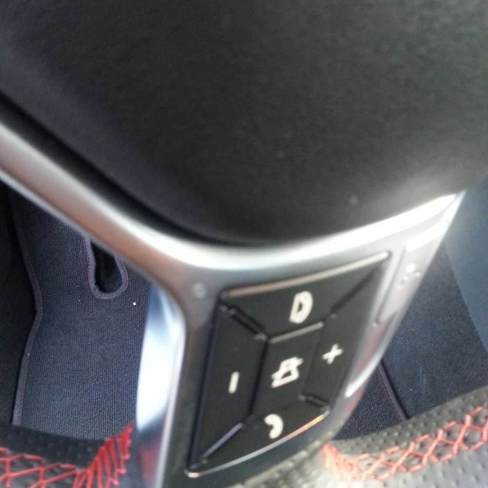 Autobell Car Wash - More spots on steering wheel. - Car Wash Near Me - Hampton, Virginia Autobell Car Wash - More spots on steering wheel. - Car Wash Near Me - Hampton, Virginia