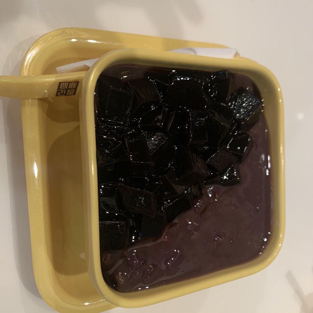 Sweethoney Dessert - G5. Red Bean Soup and Grass Jelly - Desserts Near Me - Alhambra, California