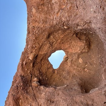 Hole-in-the-Rock - Hiking Near Me - Phoenix, Arizona Hole-in-the-Rock - Hiking Near Me - Phoenix, Arizona