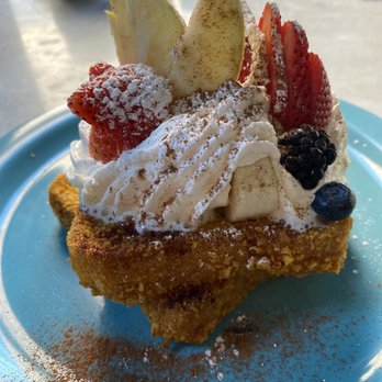 Blue Moon Cafe - Captain Crunch French Toast, off the chain! - Breakfast & Brunch Near Me - Baltimore, Maryland Blue Moon Cafe - Captain Crunch French Toast, off the chain! - Breakfast & Brunch Near Me - Baltimore, Maryland