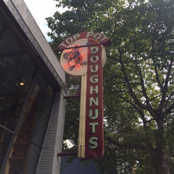 Top Pot Doughnuts - Bakeries Near Me - Seattle, Washington Top Pot Doughnuts - Bakeries Near Me - Seattle, Washington