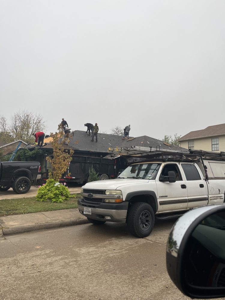 Slide of Elite Roofing DFW