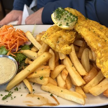 Camo's - Fish and chips - Irish Near Me - Cahersiveen, Kentucky
