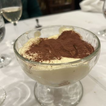 Tiramisu - Italian Near Me - Quincy, Illinois