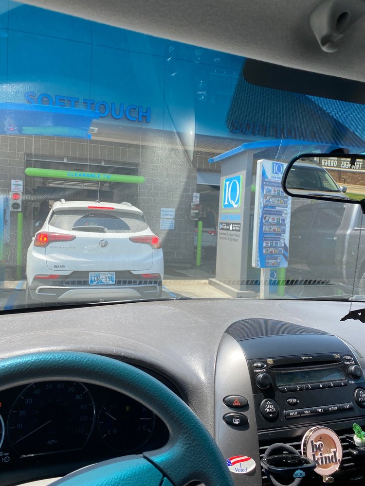 IQ CAR WASH Updated September 2024 18 Reviews 8702 N