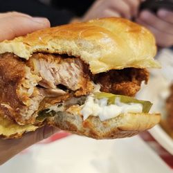 Gus's World Famous Fried Chicken