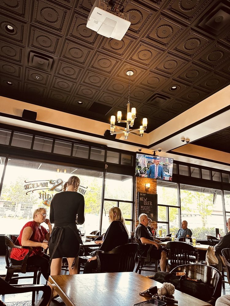 pub image