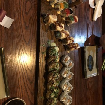 Kome Sushi - Sushi Bars Near Me - Parkville, Missouri