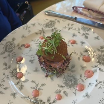Little Hen - Crab cake - Breakfast & Brunch Near Me - Miami, Florida Little Hen - Crab cake - Breakfast & Brunch Near Me - Miami, Florida