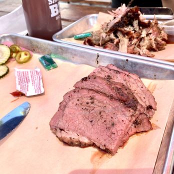 Canyons Barbeque - Brisket and pulled pork - Barbeque Near Me - Castro Valley, California