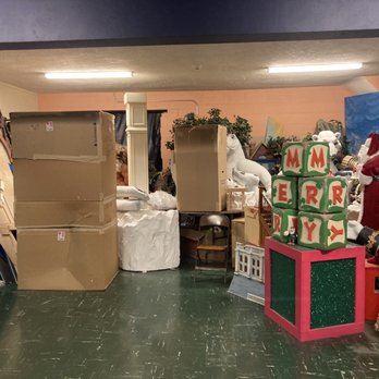 Castle Noel - Not sure if this is supposed to be a display? - Museums Near Me - Medina, Ohio