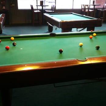 Slick Willie's Family Pool Hall - 9ft - Pool Halls Near Me - Austin, Texas Slick Willie's Family Pool Hall - 9ft - Pool Halls Near Me - Austin, Texas