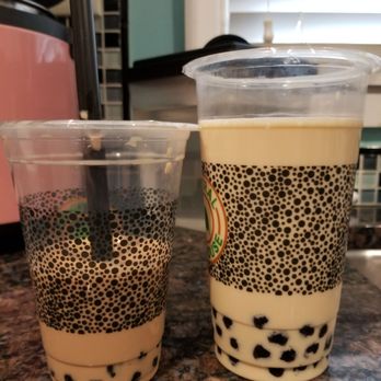 Central Tea House - The one on the right is extremely off and milky, did not drink it.  The one on the left is the correct color.  Please be the judge. - Bubble Tea Near Me - Charlotte, North Carolina