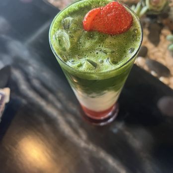 Sorbo - Strawberry matcha - Wine Bars Near Me - Wesley Chapel, Florida