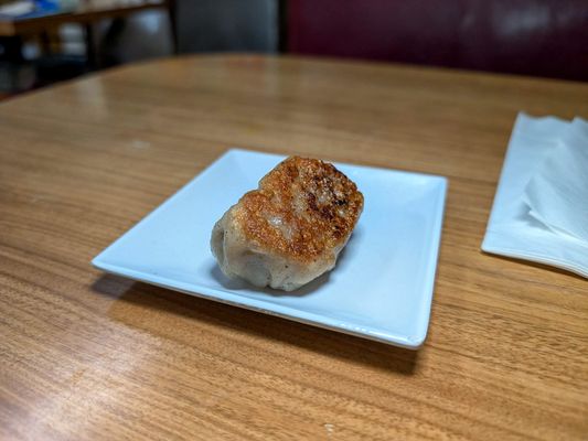 New Lun Ting Cafe by null