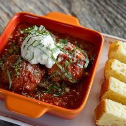 Picazzo's Healthy Italian Kitchen - Mama's Meat-za Balls appetizer
served with GF house-made focaccia toast