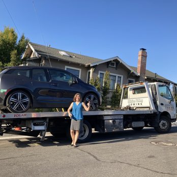 Mission Valley Towing - 2015 BMW I3 flatbed towed to the BMW dealership in Kearny Mesa. Mission Valley Towing has been helping motorists in San Diego since 1992. - Towing Near Me - San Diego, California Mission Valley Towing - 2015 BMW I3 flatbed towed to the BMW dealership in Kearny Mesa. Mission Valley Towing has been helping motorists in San Diego since 1992. - Towing Near Me - San Diego, California