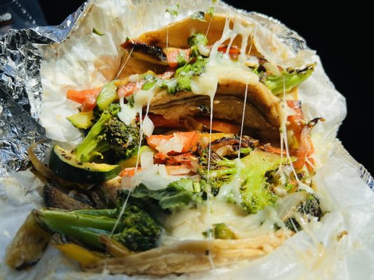 Quesadilla La Reina del Sur by null