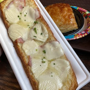 Gaston's Tavern - Ham and Gruy-re Tart - American Near Me - Lake Buena Vista, Florida