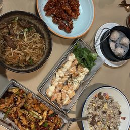 Truffle Prawns Tempura, Black Truffle Fried Rice, Sweet & Sour Pork; Berkshire Pork & Shrimp Shumai, Dried Beef Chow Fun, Fried Calamari Truffle Prawns Tempura, Black Truffle Fried Rice, Sweet & Sour Pork; Berkshire Pork & Shrimp Shumai, Dried Beef Chow Fun, Fried Calamari