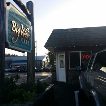 Big Wave Cafe - Seafood Near Me - Manzanita, Oregon