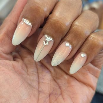 Serene Nail Spa - Nail Salons Near Me - Elk Grove, California Serene Nail Spa - Nail Salons Near Me - Elk Grove, California