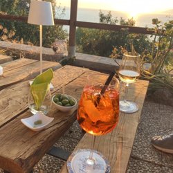 A' Curtiglia - Cocktails and a view from the deck