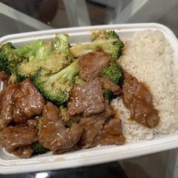 Hunan Wok - Beef and broccoli
