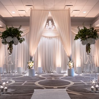 Bella Flora - ceremony flowers and decor - Party Supplies Near Me