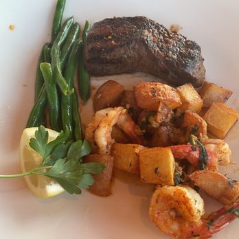 Anthony's Hearthfire Grill - Top sirloin with garlic prawns - New American Near Me - Olympia, Washington Anthony's Hearthfire Grill - Top sirloin with garlic prawns - New American Near Me - Olympia, Washington