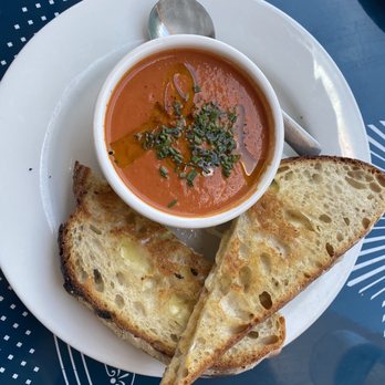 Bakery Lorraine - Grilled Cheese and Tomato Soup - Bakeries Near Me - Austin, Texas Bakery Lorraine - Grilled Cheese and Tomato Soup - Bakeries Near Me - Austin, Texas