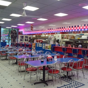 Marx Bagels - Interior - Bagels Near Me - Blue Ash, Ohio