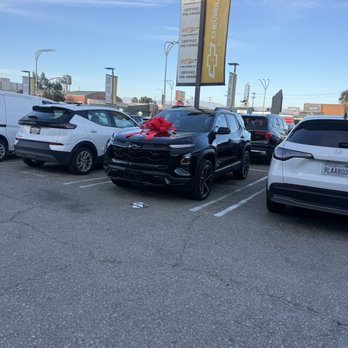 Chevrolet Van Nuys - Chevy - Car Dealers Near Me - Van Nuys, California