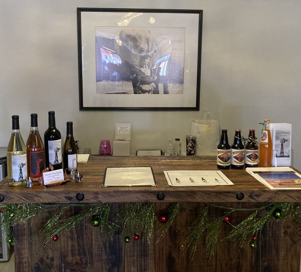 Bruzzi Vineyard - vineyard in Superior, AZ