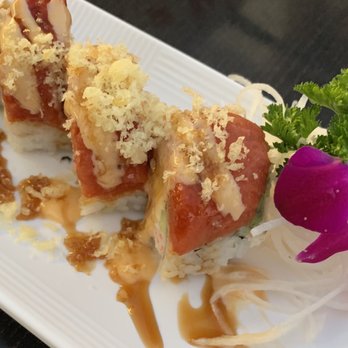 Show Sushi - 8 Piece Red Dragon Roll - Sushi Bars Near Me - San Dimas, California Show Sushi - 8 Piece Red Dragon Roll - Sushi Bars Near Me - San Dimas, California