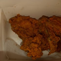 Royal Farms - Wings..